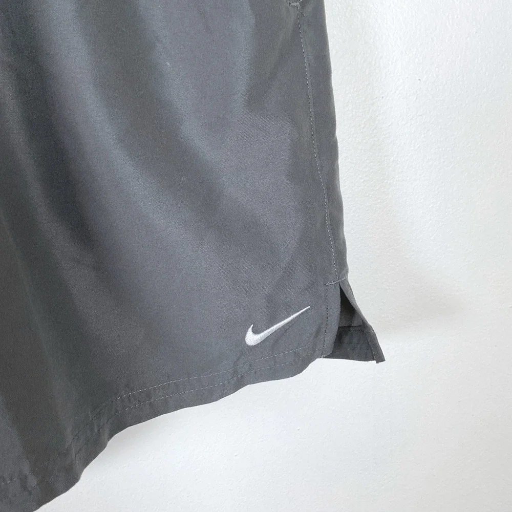 Nike Men's Gray Athletic Shorts/Swim Lined Elastic Waist Drawstring Size XL